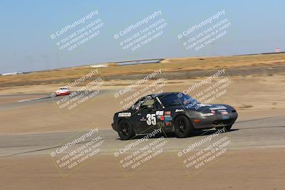 media/Oct-15-2023-CalClub SCCA (Sun) [[64237f672e]]/Group 4/Race/